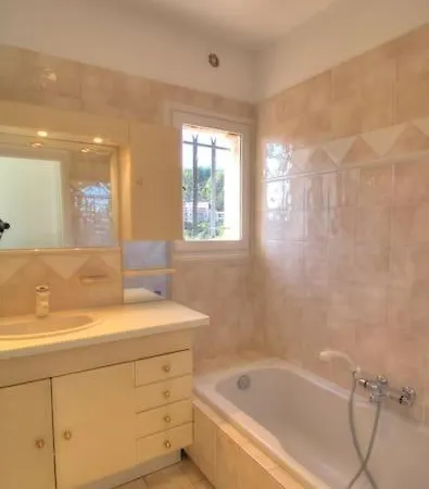 Provencale Aux Issambres Avec Vue Sur Le Golfe St Tropez Villa