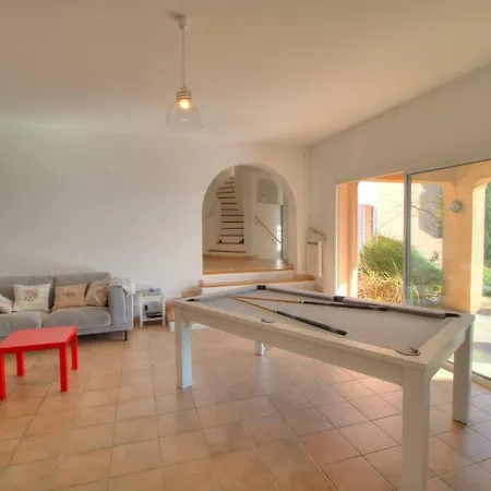 Provencale Aux Issambres Avec Vue Sur Le Golfe St Tropez 别墅 罗克布伦河畔阿尔让
